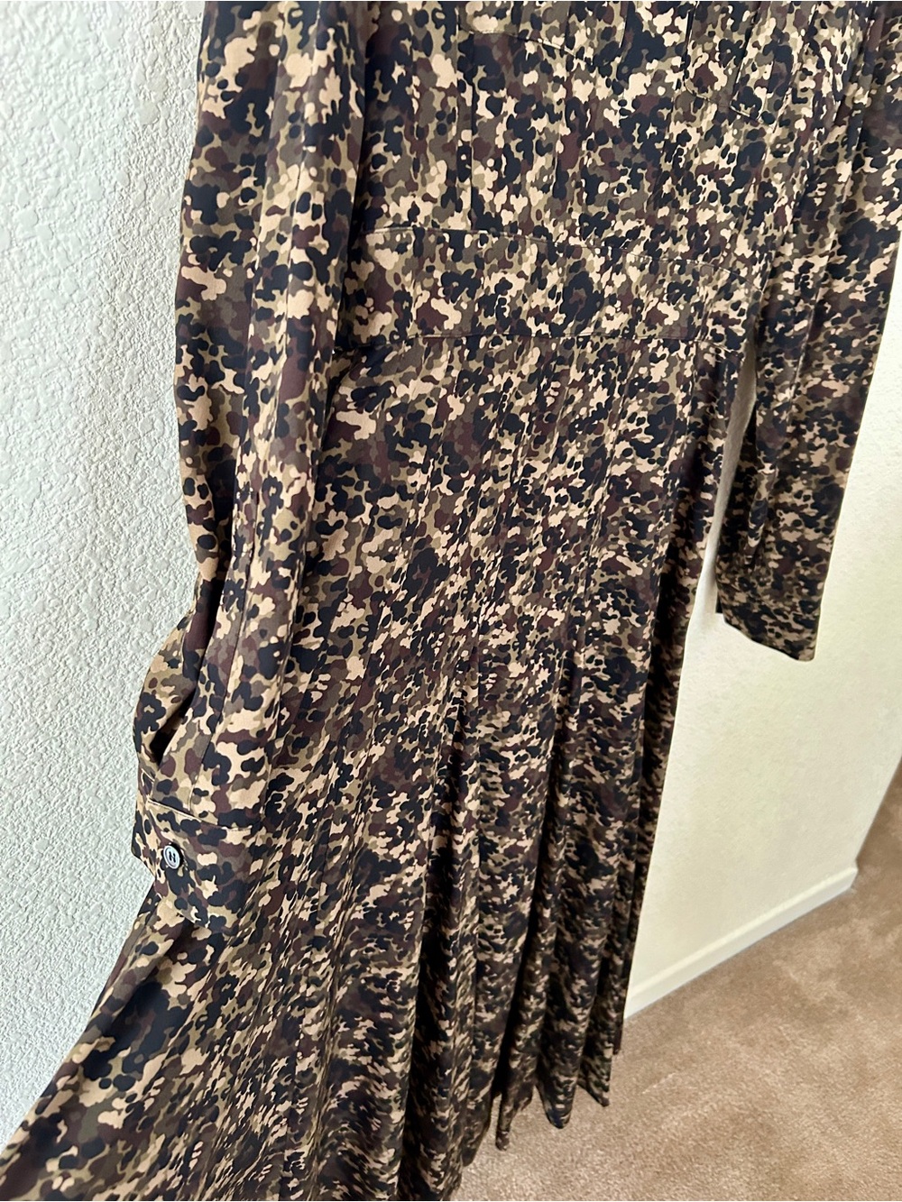 Michael Kors Silk Runway Dress in Juniper Camo print sz 12 originally $2690 - Picture 7 of 15